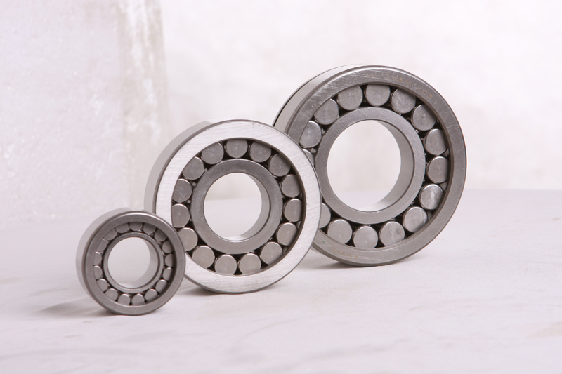 NF307E/YB2(12307E) 圓柱(zhu)滾子軸(zhou)承